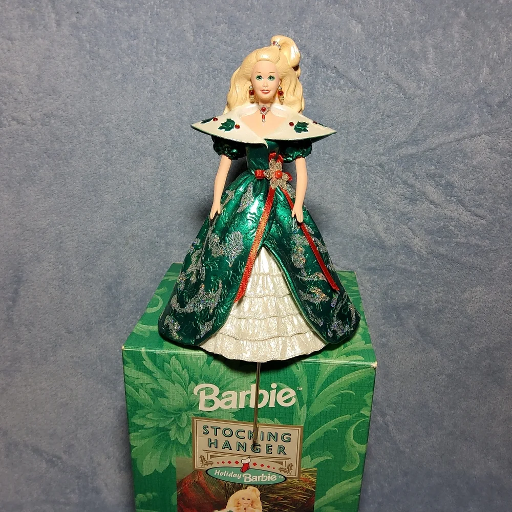 New In Box Vintage 1996 Hallmark Holiday Barbie Stocking Hanger Green Glittery - Picture 1 of 8